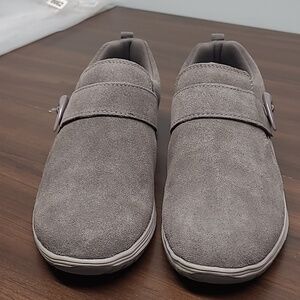Easy Spirit Size 8.5 Medium Gray Harby Slip On Sneakers